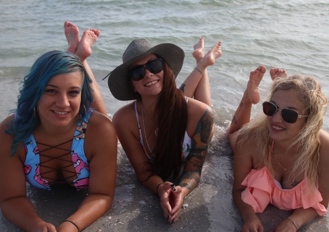 angelica_eyecandytoes_maria_marley_beach