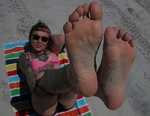 felicia_fisher_beach